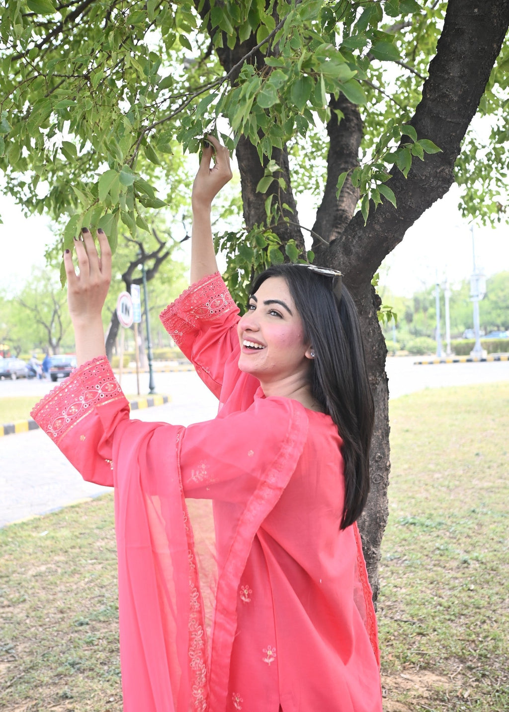 Chaudhary Arts Minahil Embroidered Women 3pcs