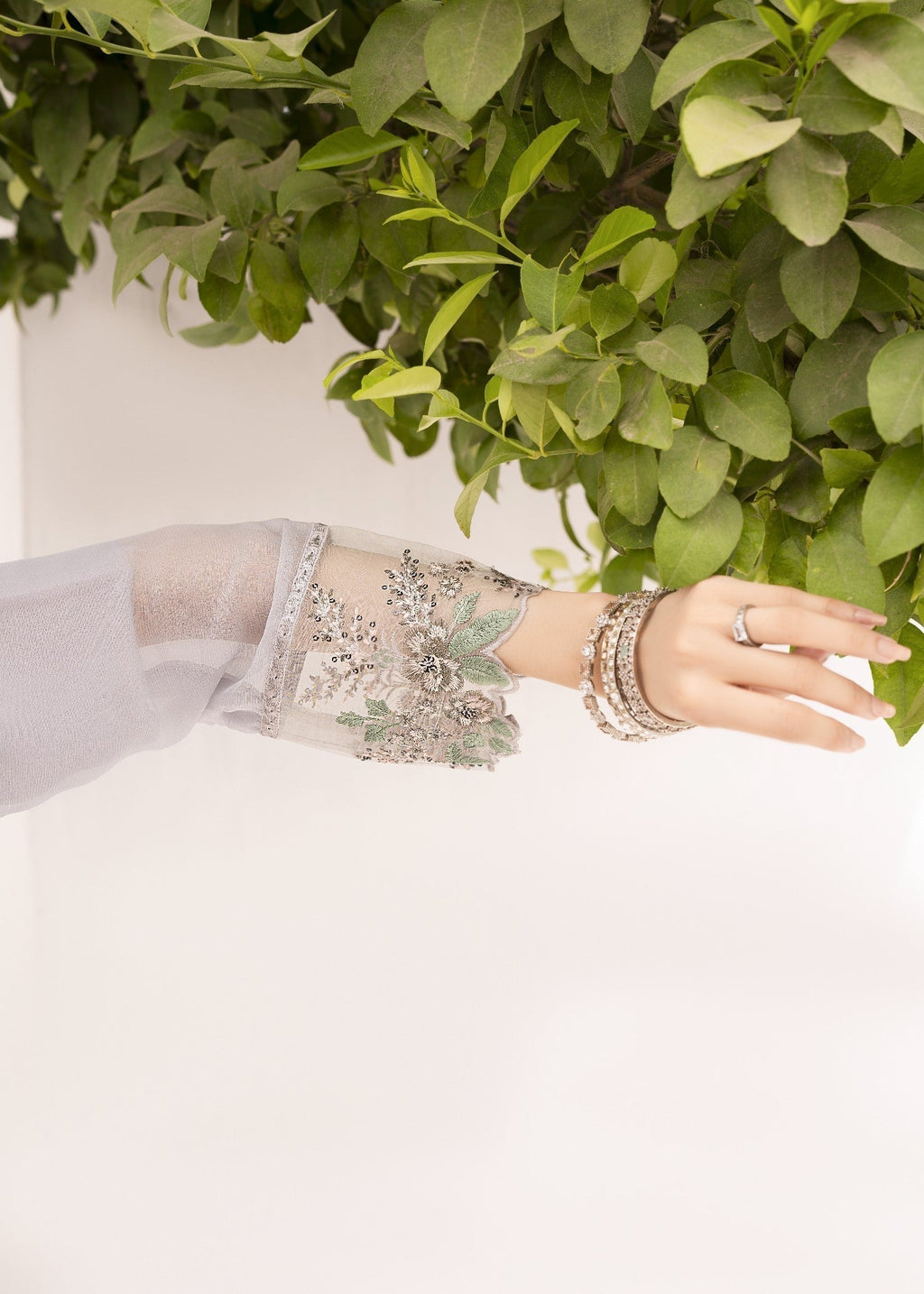 Pehnawa By Bin Akram’s Grey Glamor | Chiffon Women 3pcs