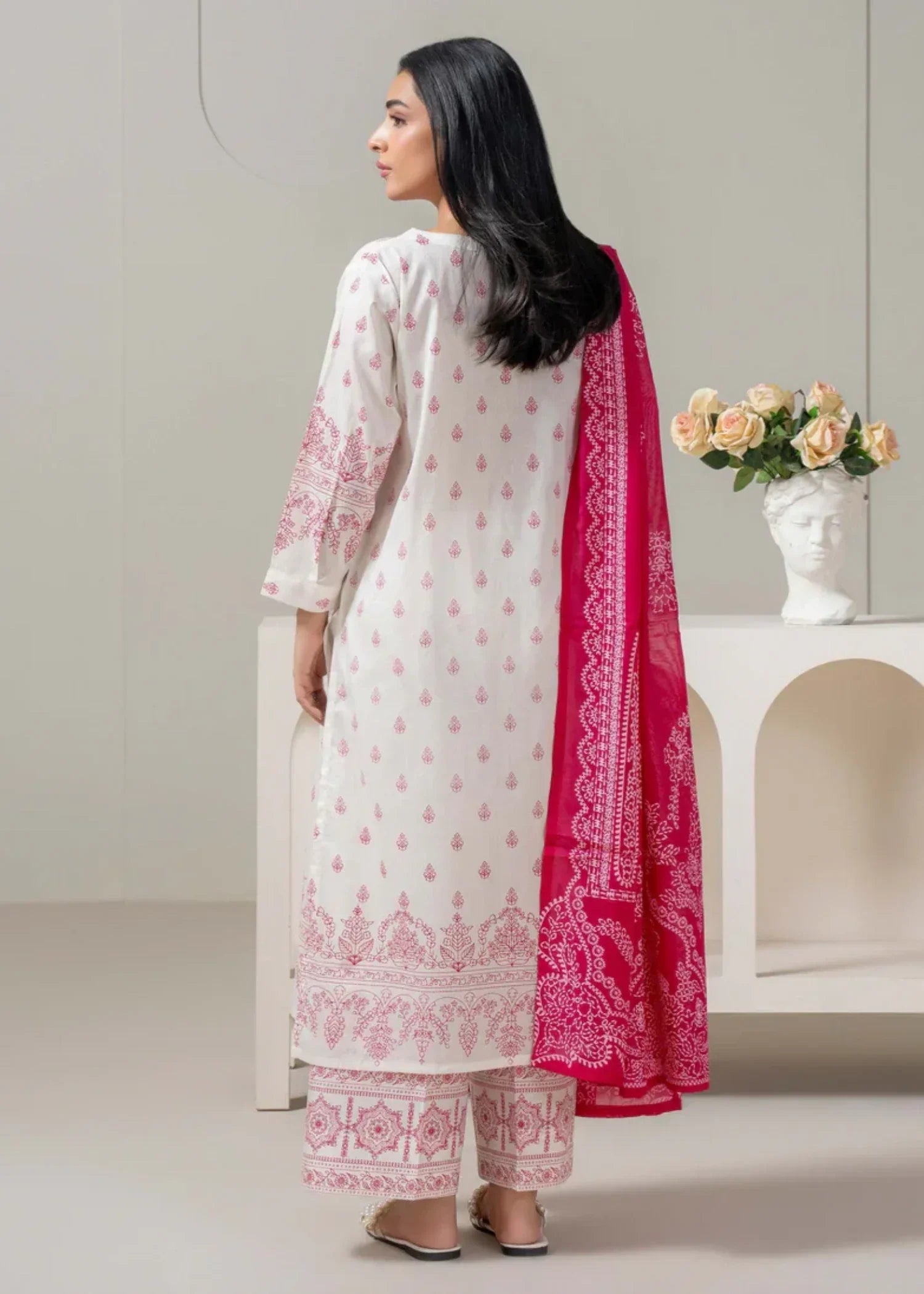 Stylish Collection NOOR BAANO Women 3pcs
