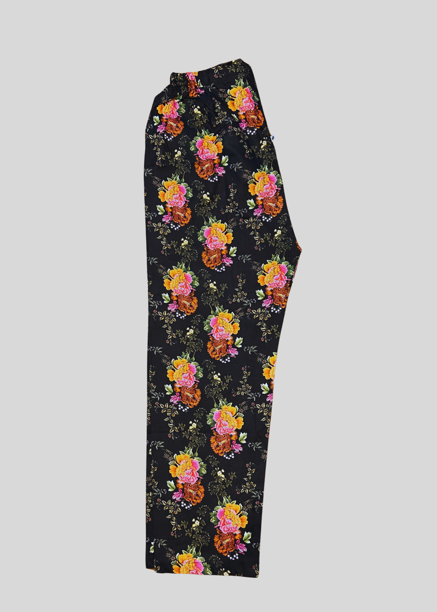 Salimas Lawn Stitched Suit – Vibrant Garden Grace Women 2pcs