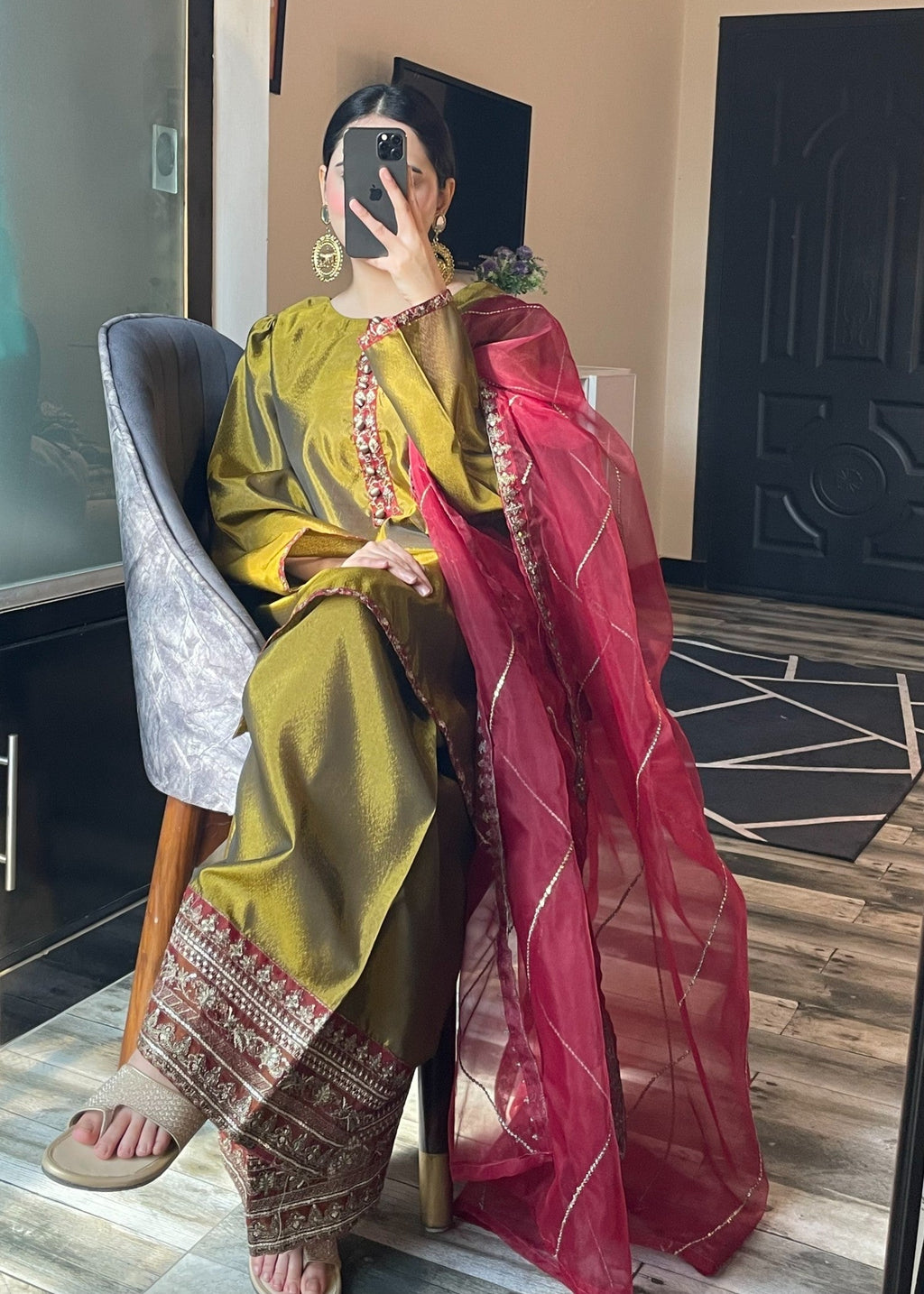 Shehroz Fashion Royal Rouge Women 3pcs