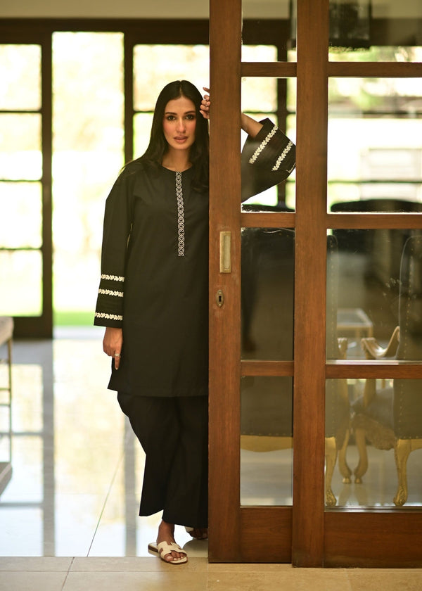 Saifron Maria Black Women 2pcs