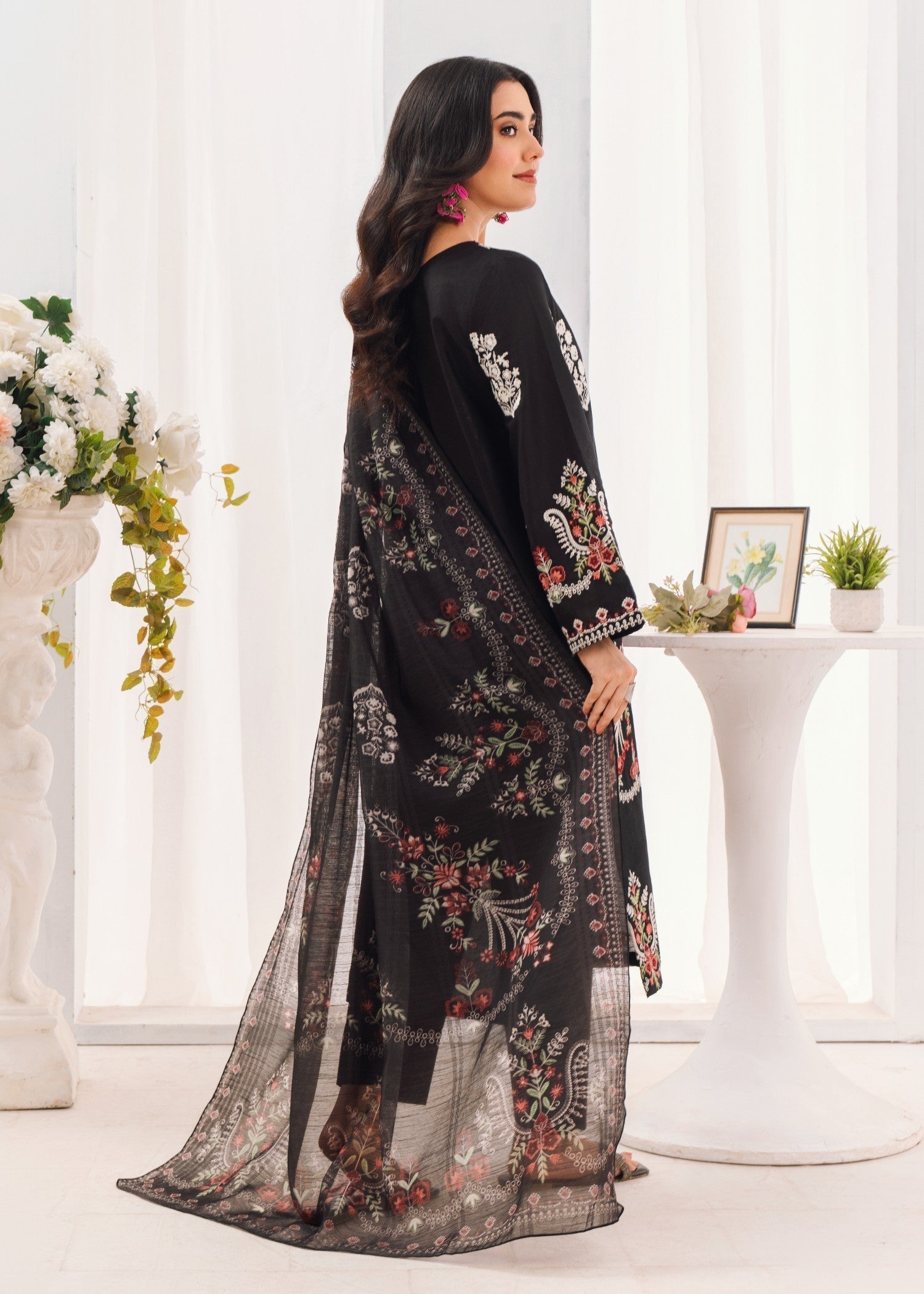 Sahibas By Mirza Ammara Black Women 3pcs