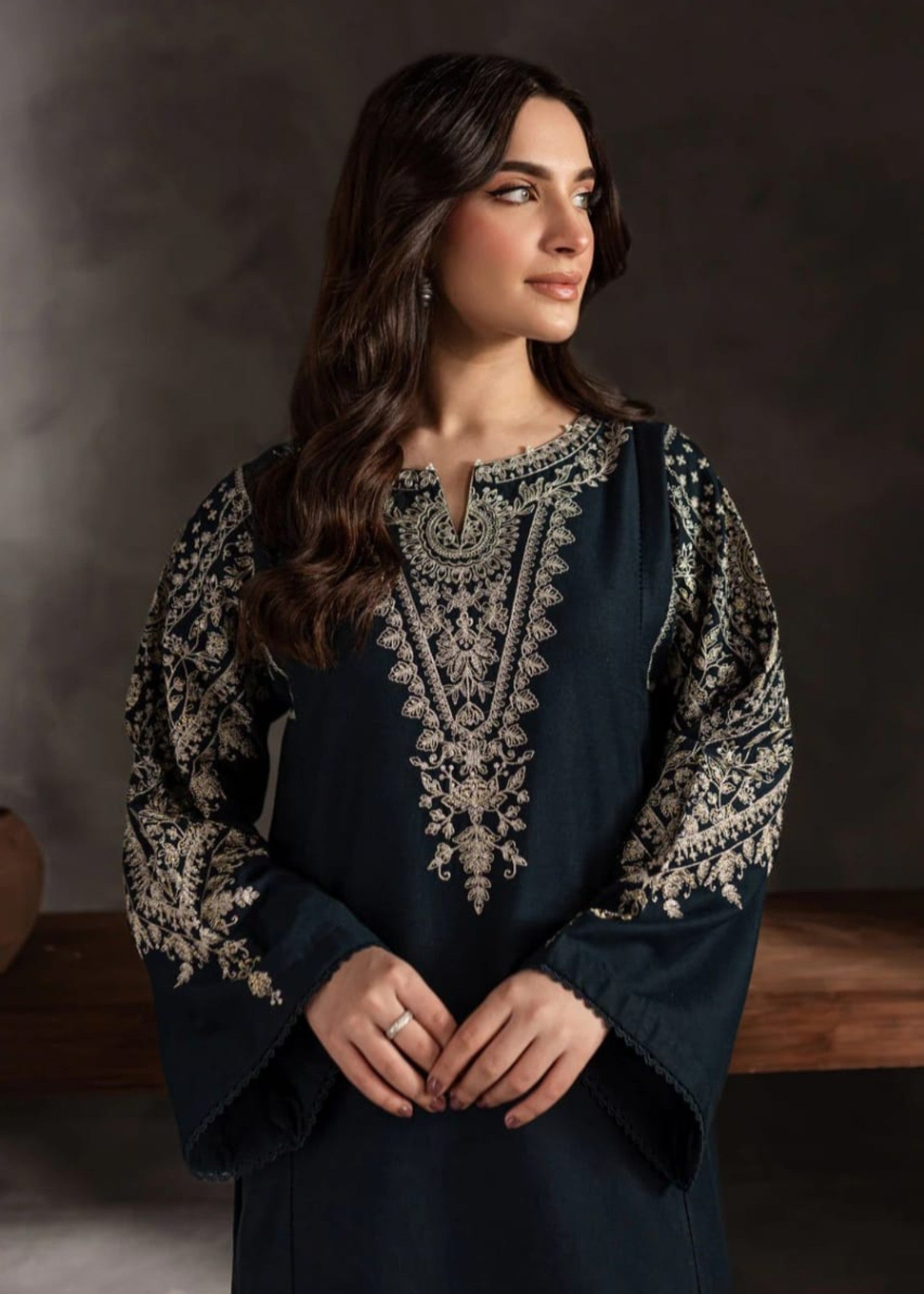 Zeenat & Zoha Navy Blend Women 2pcs