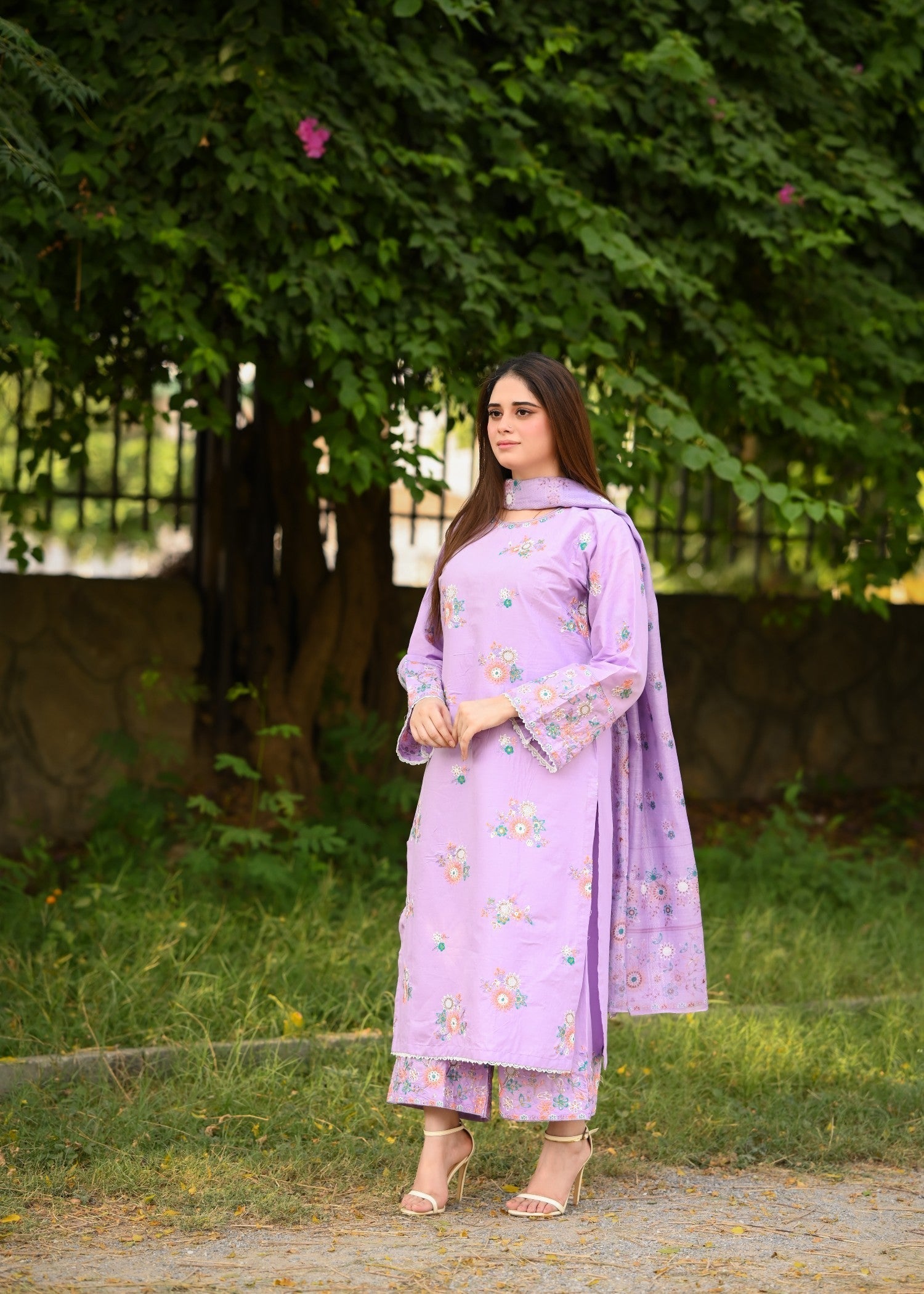 Libas Thread Floral Mist Women 3pcs