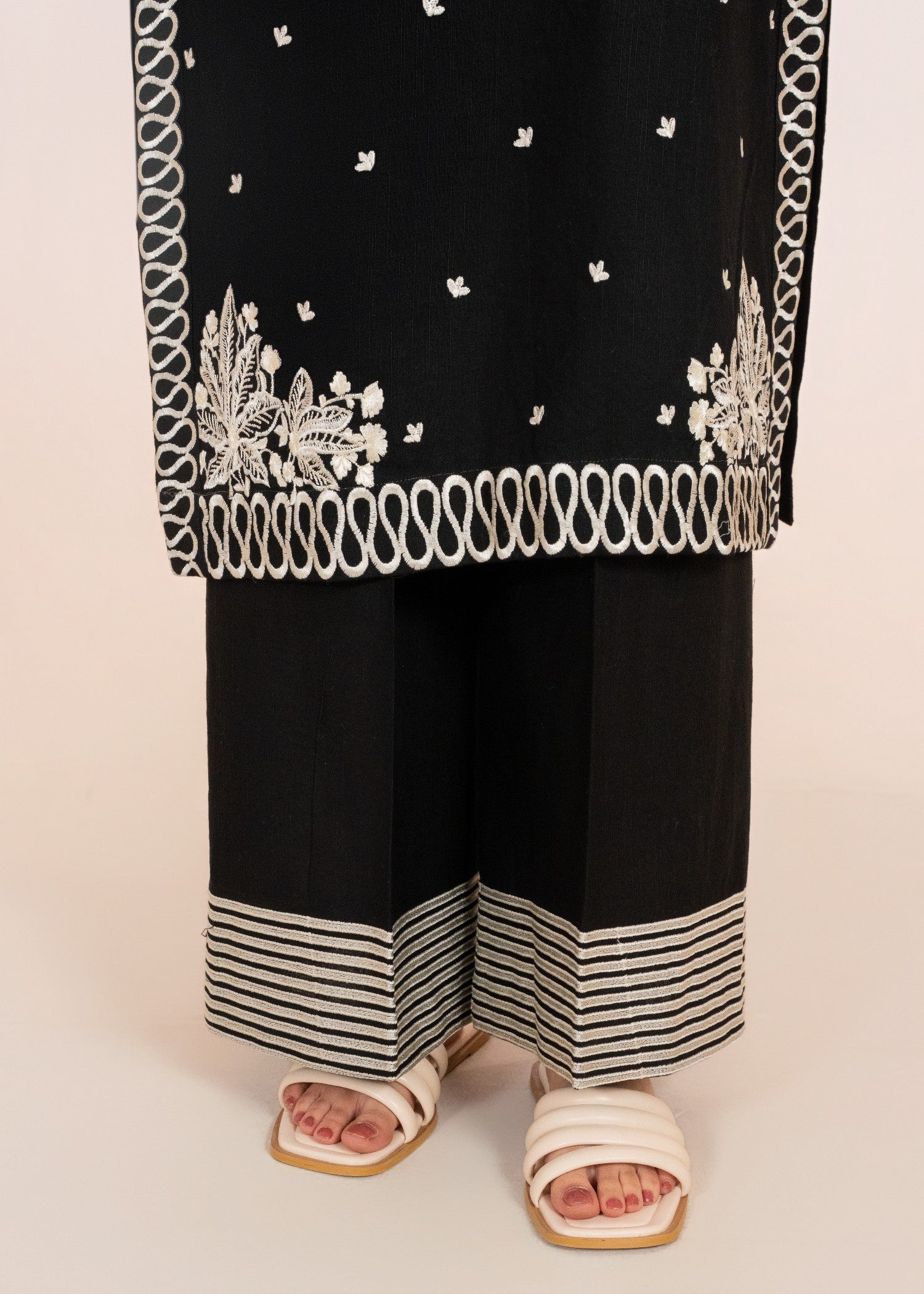 Sahibas By Mirza Radiant Black Women 2pcs