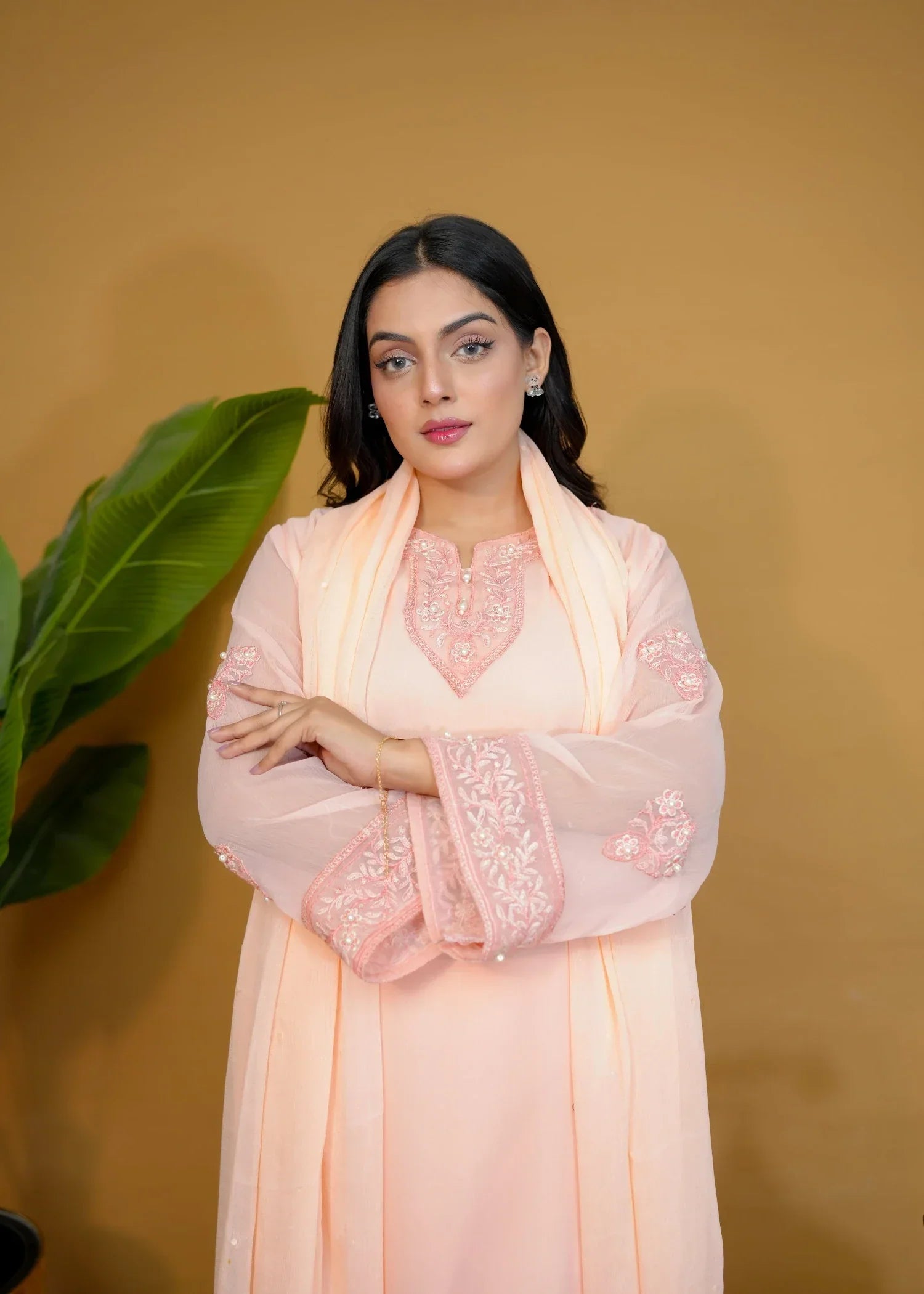 Pretbee Peach Embroidered chiffon Women 3pcs