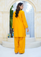 H&U Collection Golden Marigold Women 2pcs