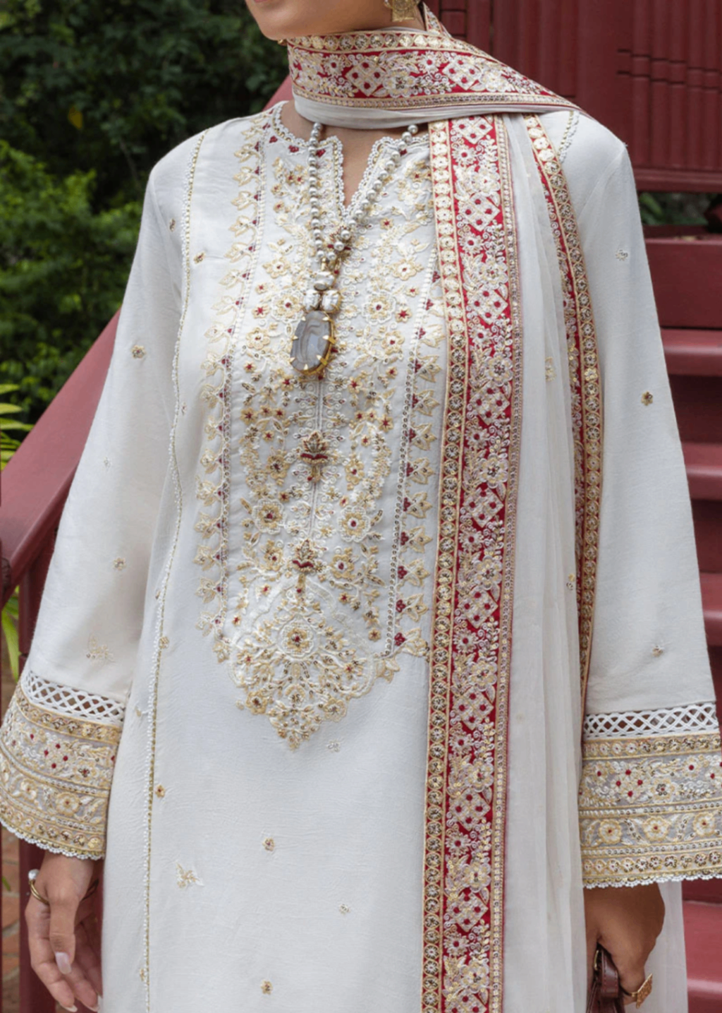 Mushq Elnaz 04 V1 25 Women 3pcs