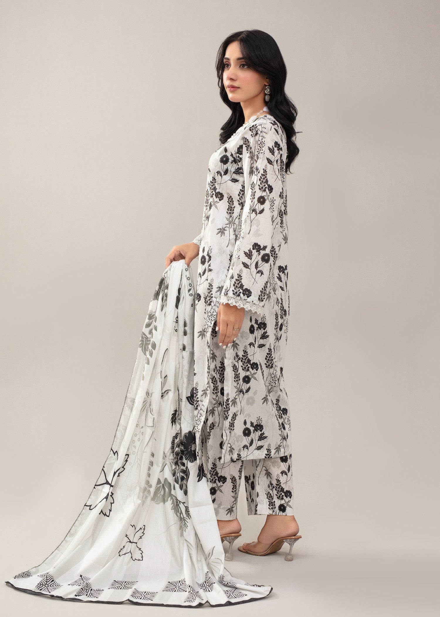 Ayeza Collection White Kurta Set Women 3pcs