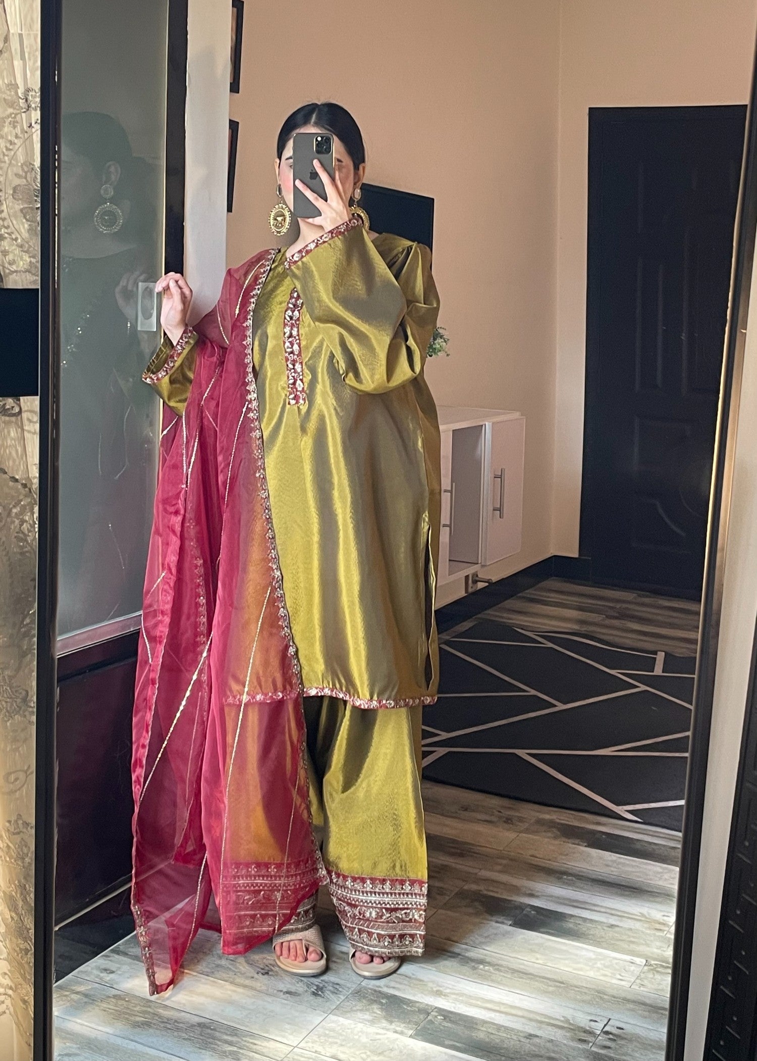 Shehroz Fashion Royal Rouge Women 3pcs