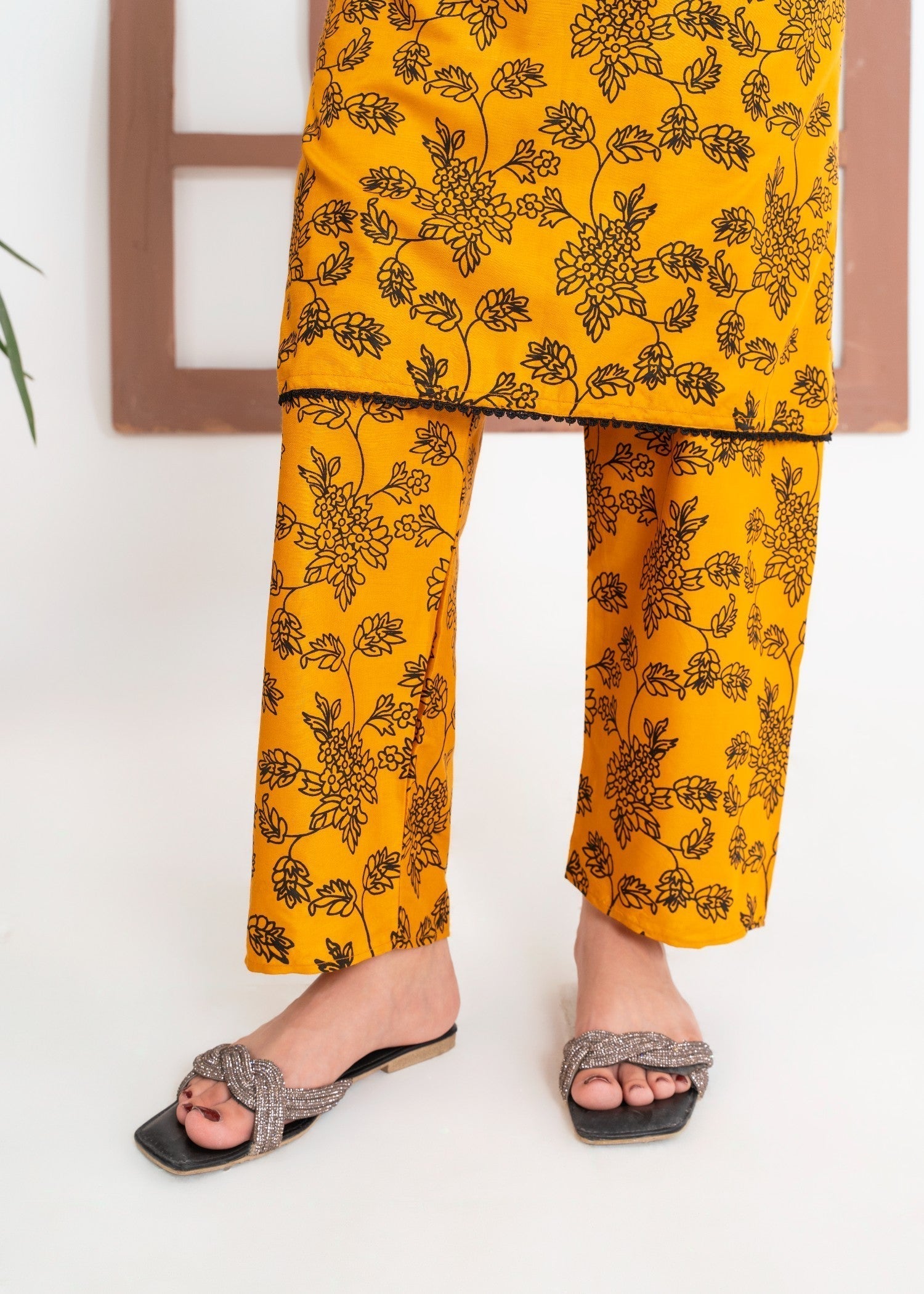 Stylish Collection GULAAB MUSTARD Women 2pcs