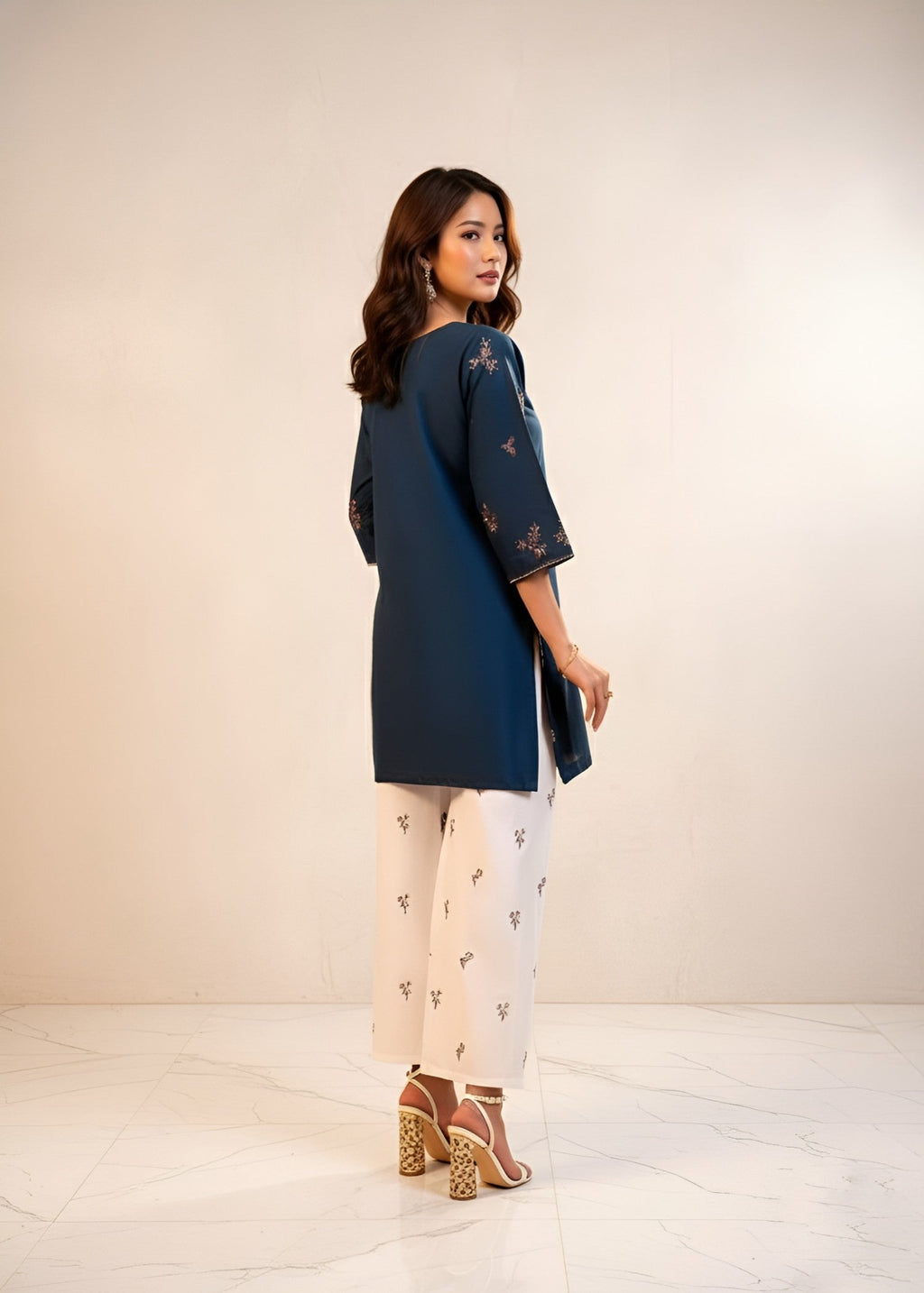 Fabric Garden Sapphire Navy EMB Women 2pcs