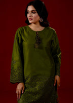 Zeenat & Zoha Hina Women 2pcs