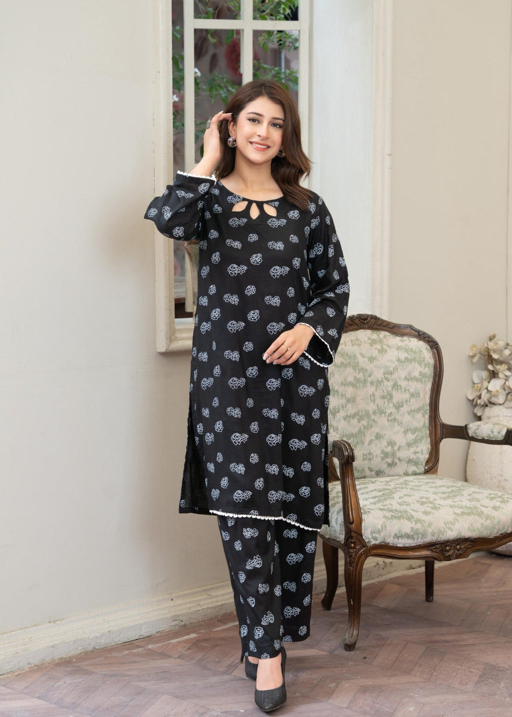 B.K Clothings Shadow Bloom Women 2pcs