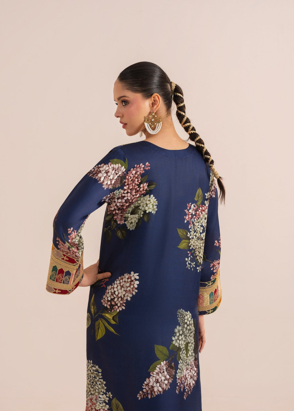 Rajdulari Kareena Silk Kaftan Women 1pcs