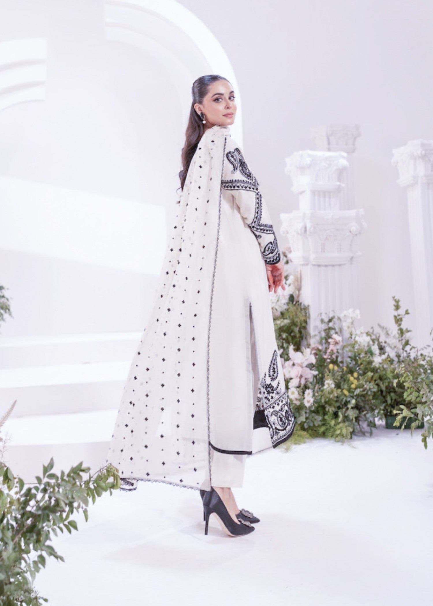Tawakal Closet Ayra White 02 Women 3pcs