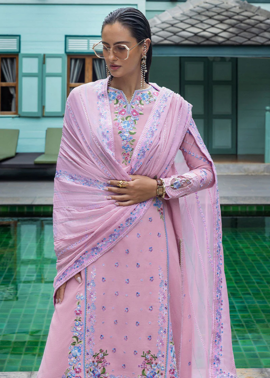 Mushq Leore 03 V1 25 Women 3pcs