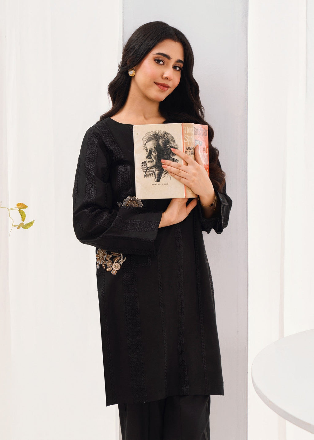 Sahibas By Mirza Nishat Black Women 2pcs