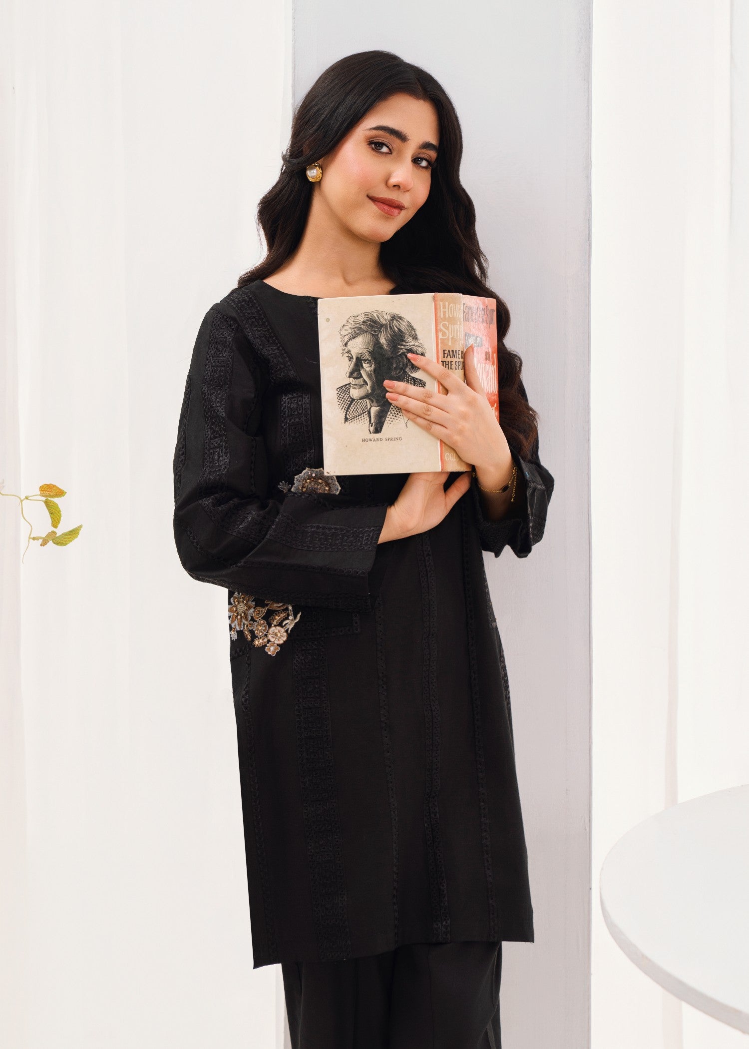 Sahibas By Mirza Nishat Black Women 2pcs