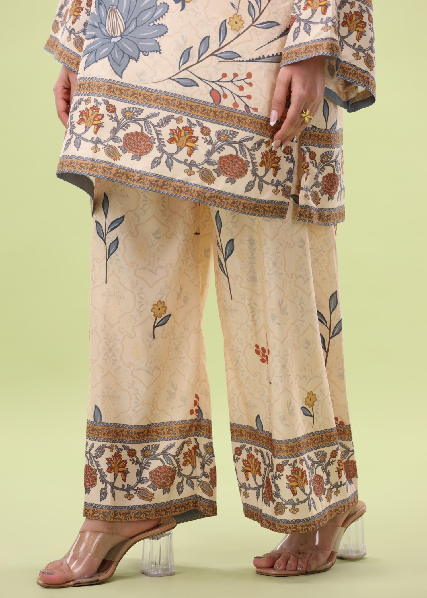 Mohagni CRP 09 STITCHED Women 2pcs