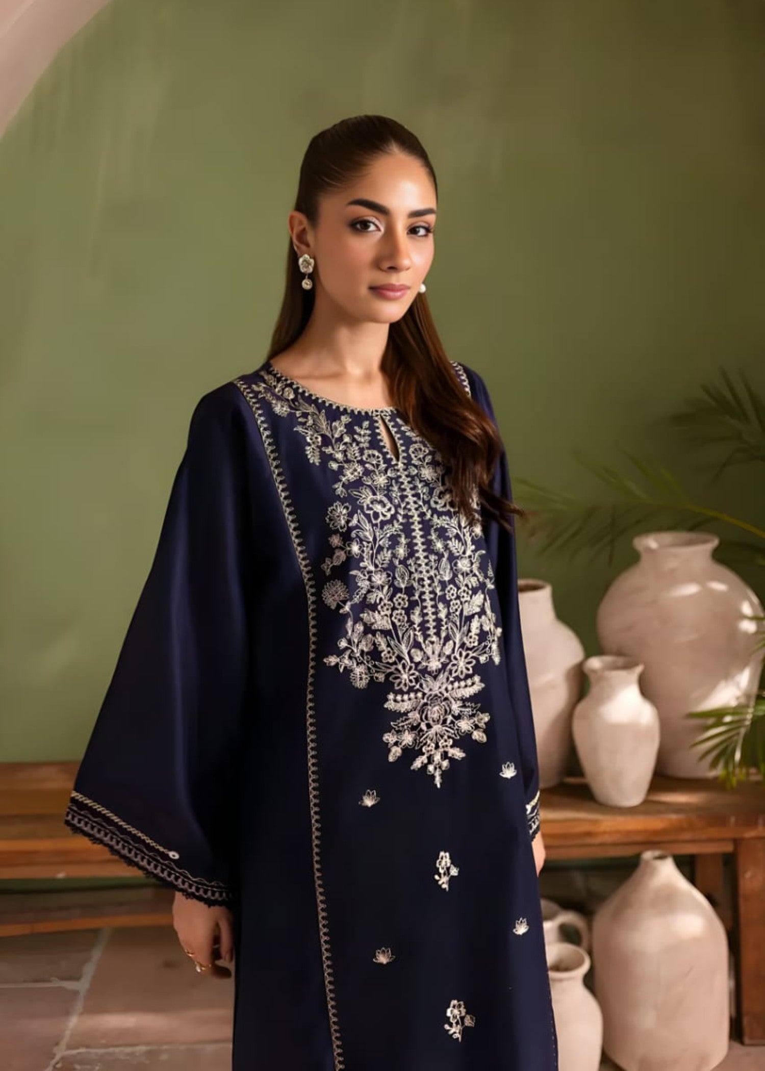 Shehroz Fashion Haya lawn embroidery suit Women 2pcs