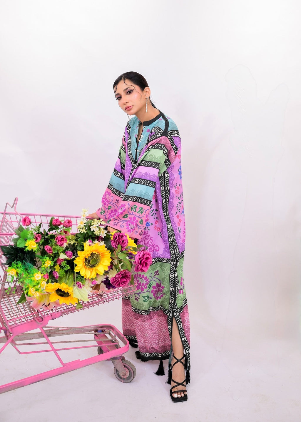 The Affordable Designer Garden Mosaic Kaftaan Women 1pcs