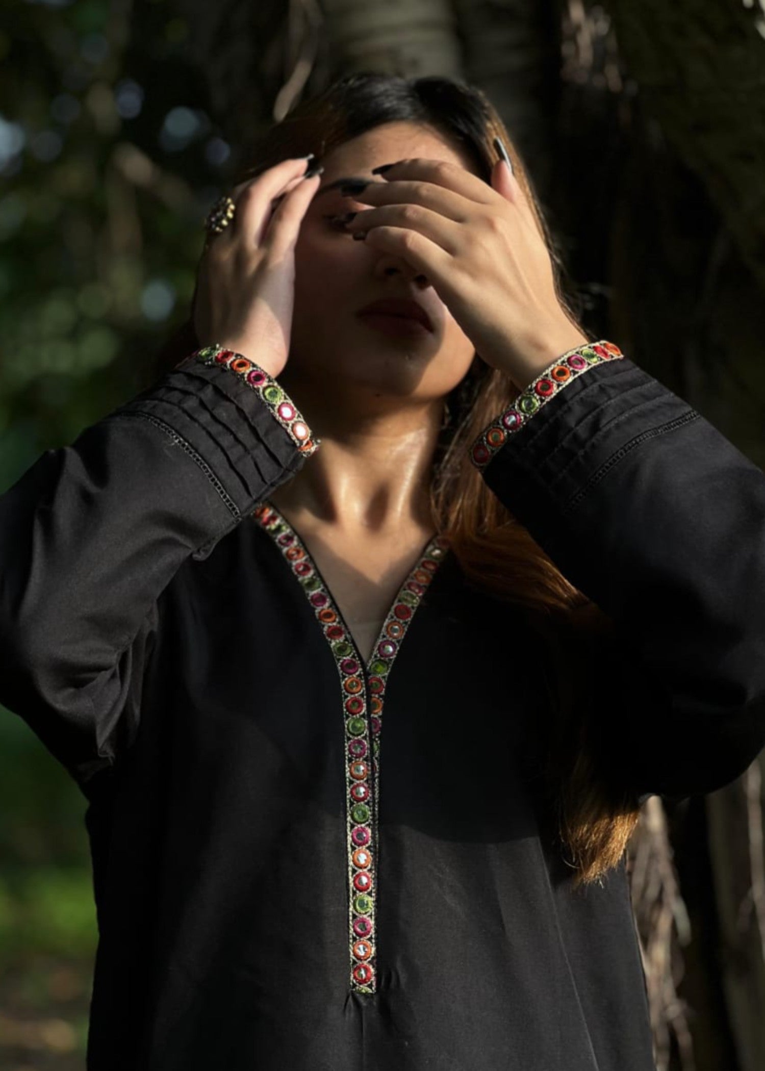 1 Mahoor Haven SHIRT AND CAPRI Women 2pcs