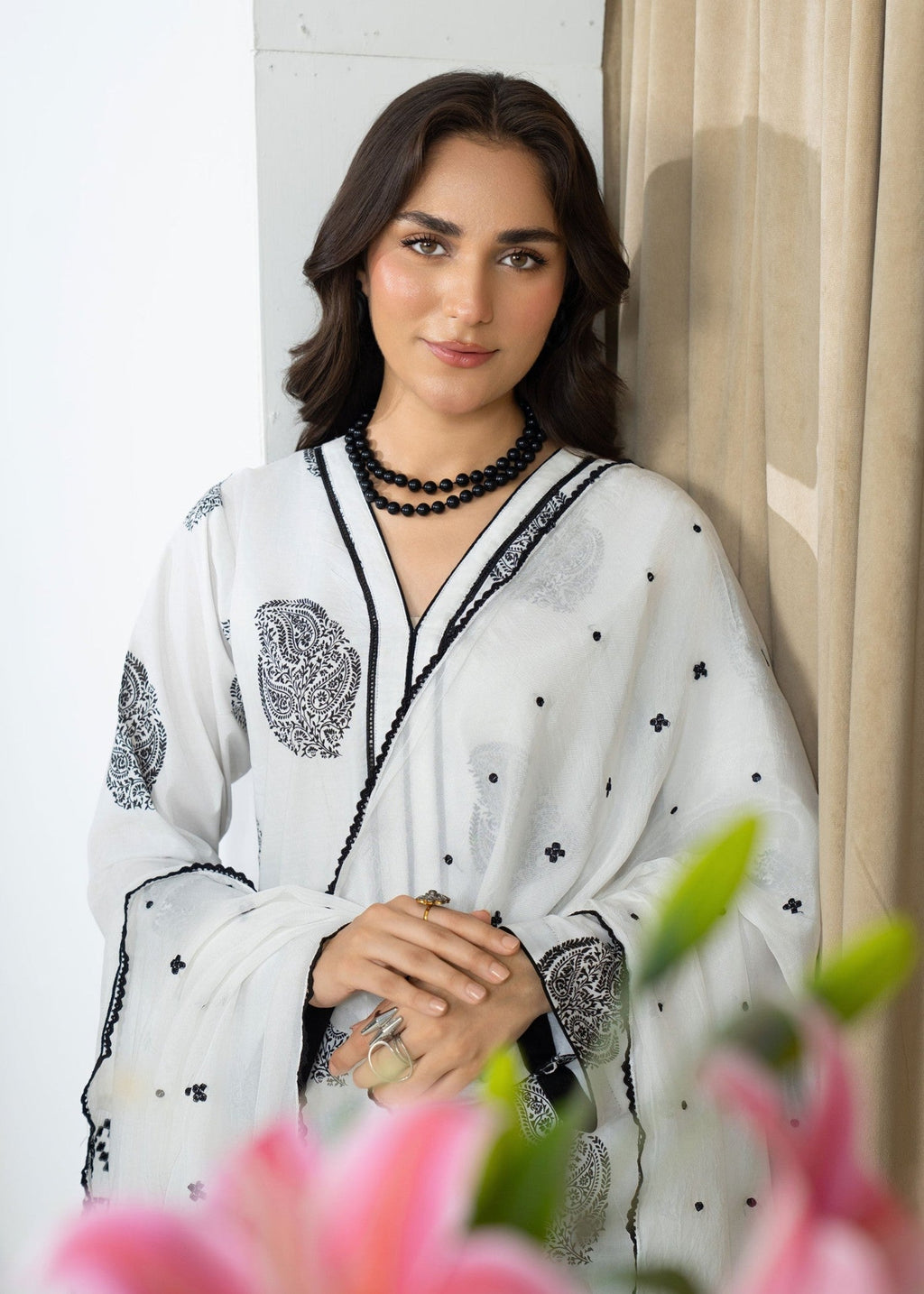 Mannat Shadow (White) Women 2pcs