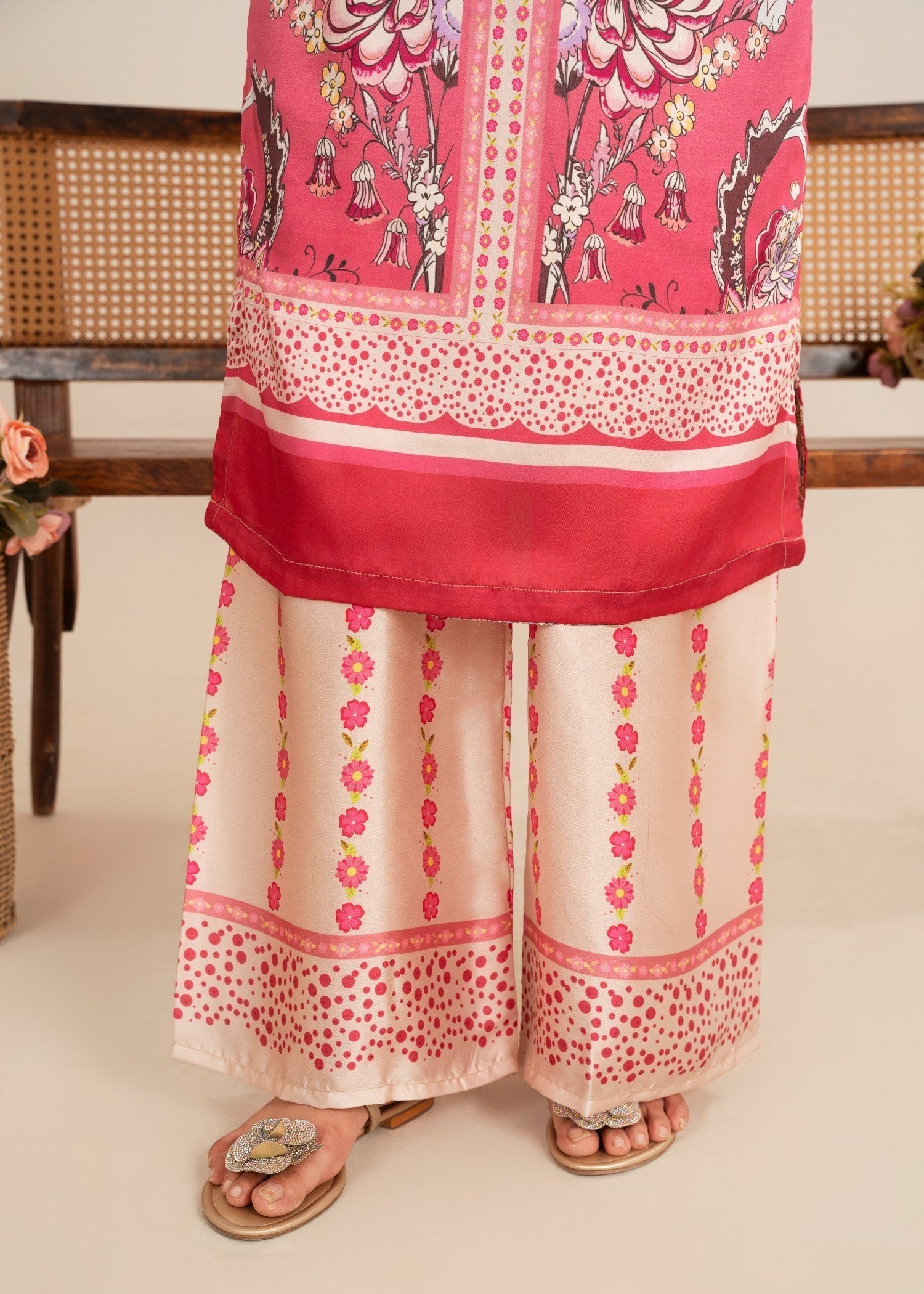 Midway Arts pink stylish outfit Women 2pcs