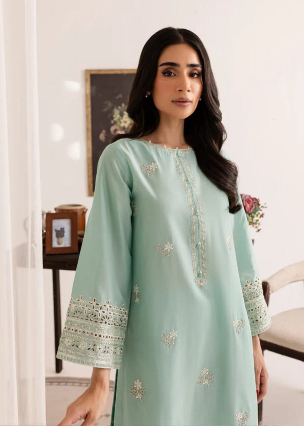 Shehroz Fashion ZOYA EMBROIDERY SUIT Women 2pcs