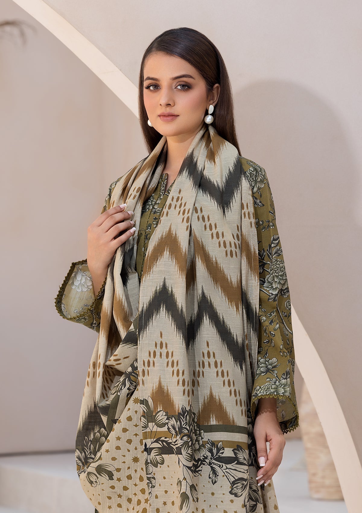 Bin Tayyab BT006526 OLV 47 Women 3pcs