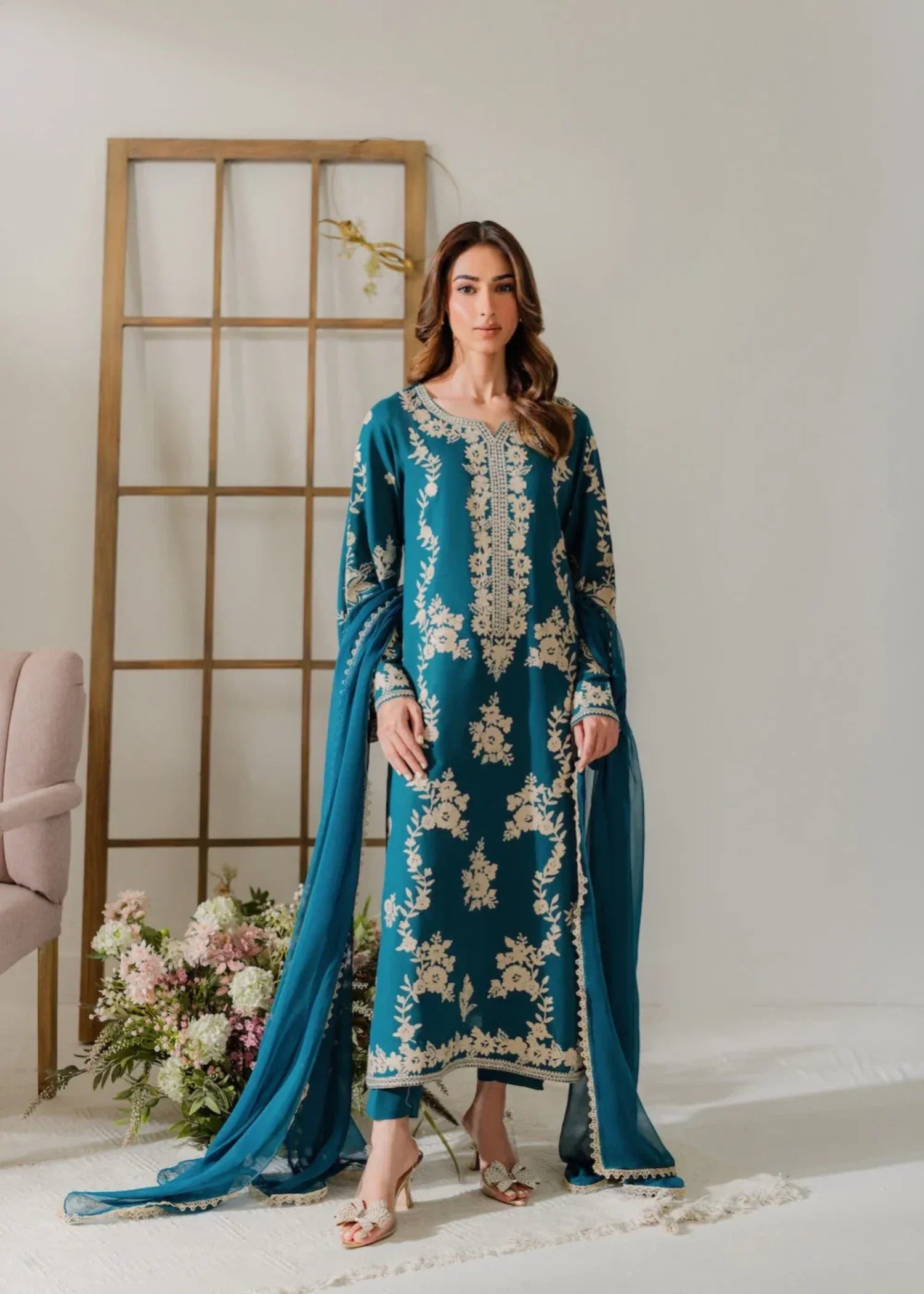 Libas Thread Kanwal B Women 3pcs