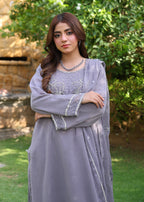 Polawn PD FORMAL 25 445 | SAADGI FORMAL PRET CHIFFON COLLECTION Women 3pcs