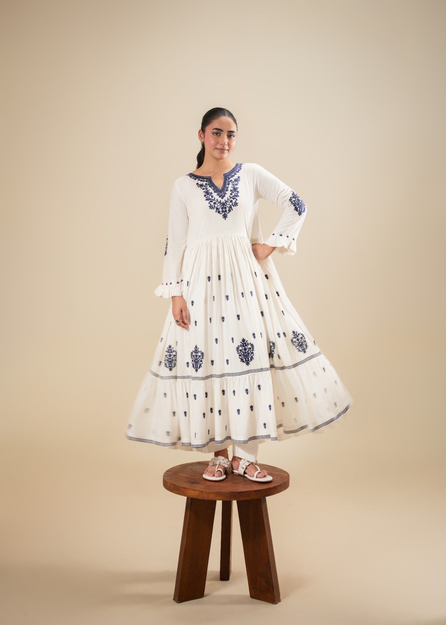 Akhrot Clothing Ivory Whisper Women 2pcs