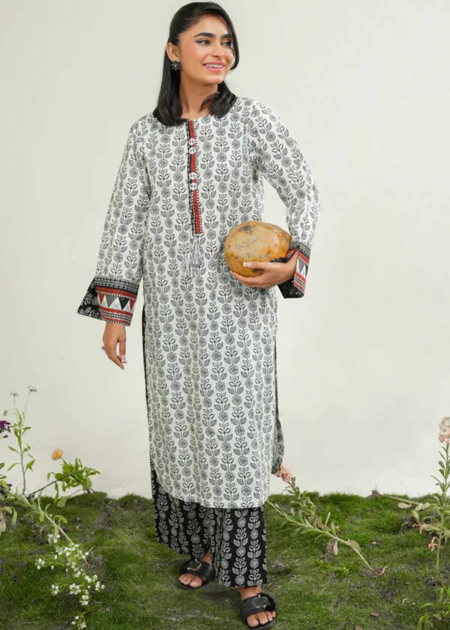 Safwa P000871 Women 2pcs