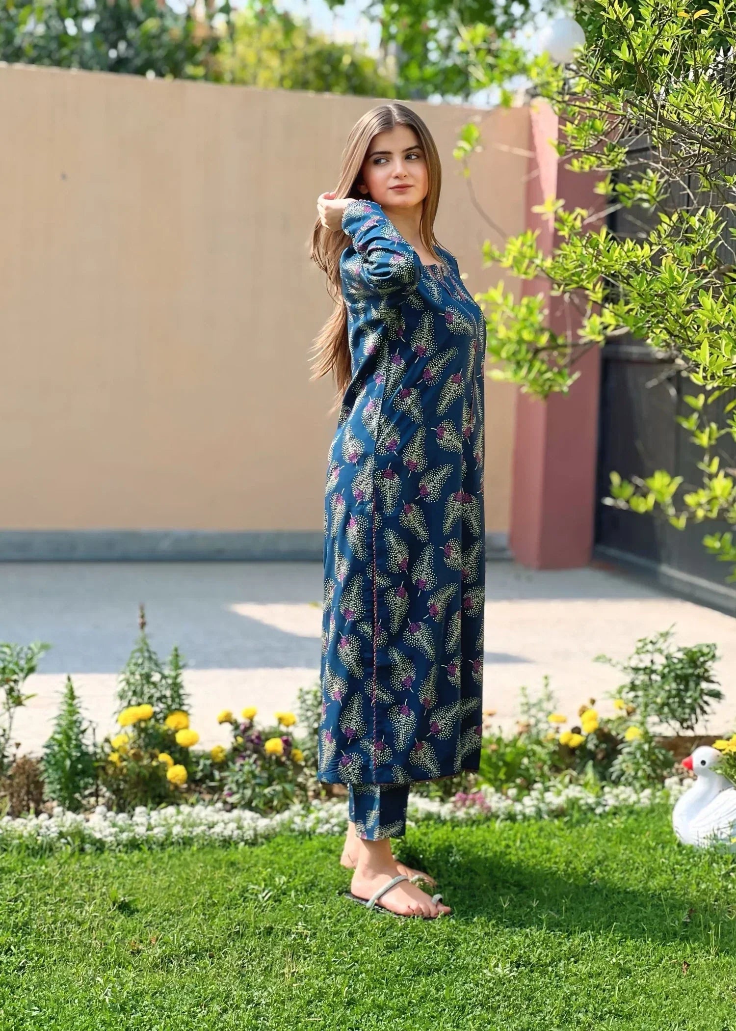 Sajfi Closet Blue Sapphire | Premium Screen Printed Set on Arabic Lawn Summer Collection Women 2pcs