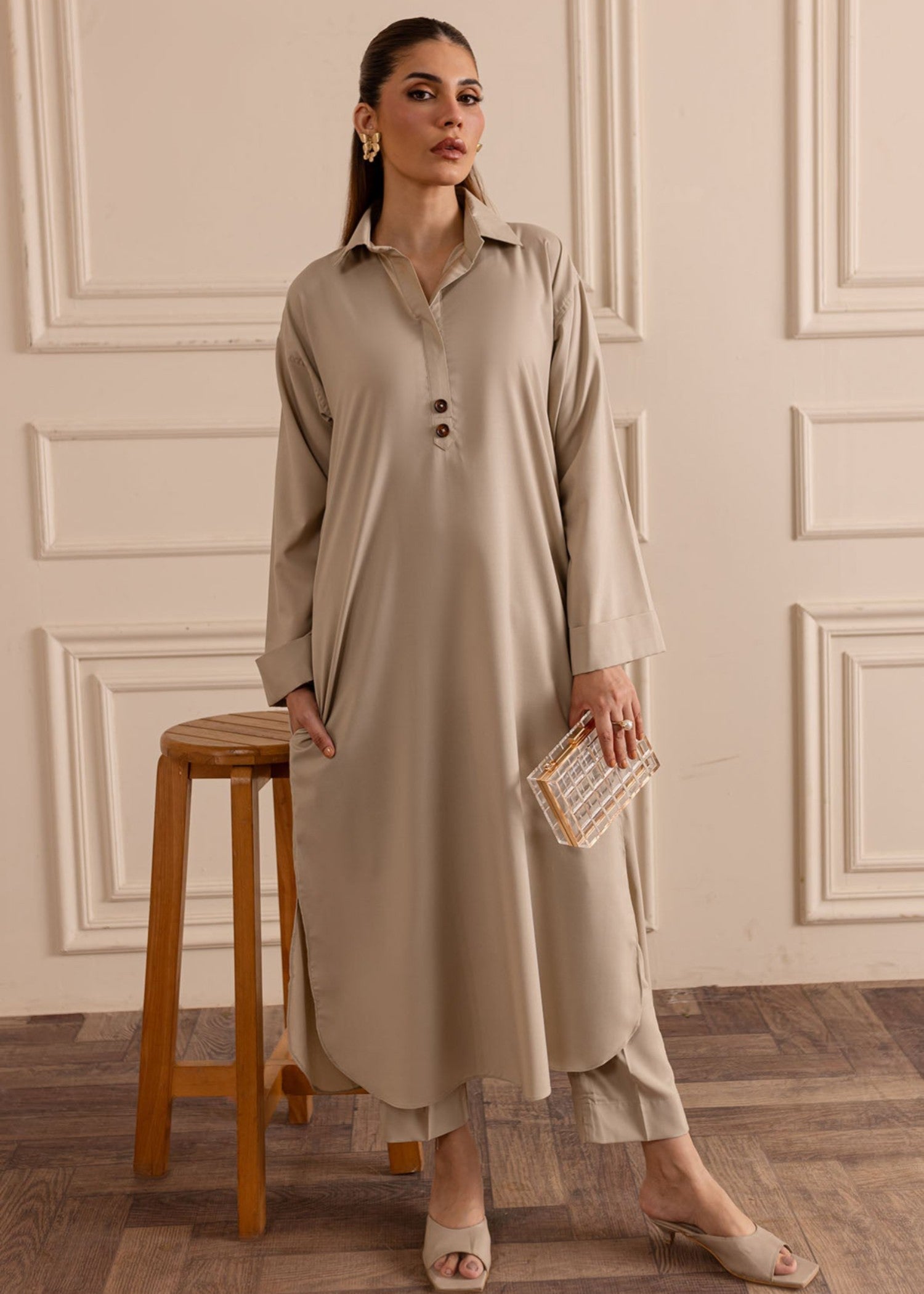 Peach Republic Saga 02 Women 2pcs