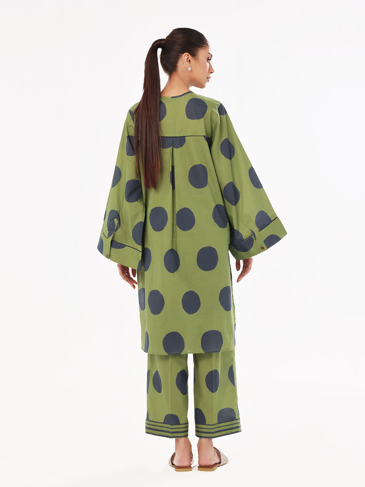 Oaks By Star Textile Mills Printed Pret Shirt Trouser Swiss Lawn Green OW2P 2412004 Women 2pcs