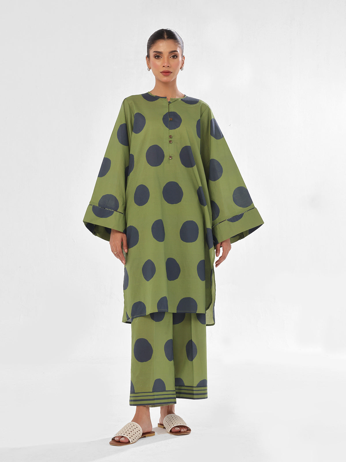 Oaks By Star Textile Mills Printed Pret Shirt Trouser Swiss Lawn Green OW2P 2412004 Women 2pcs